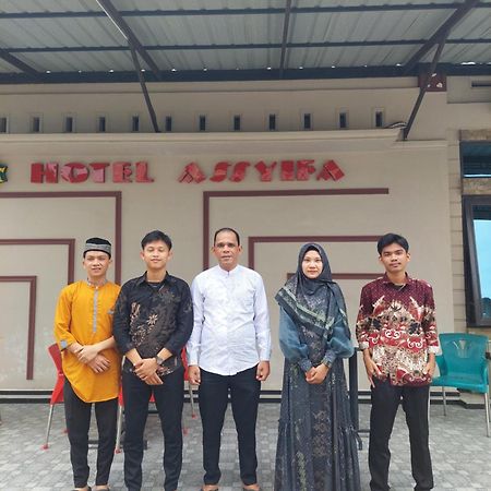 Hotel Assyifa Tanjungbalai Exteriör bild