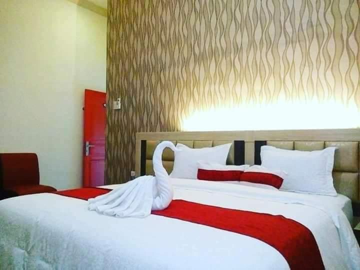 Hotel Assyifa Tanjungbalai Exteriör bild
